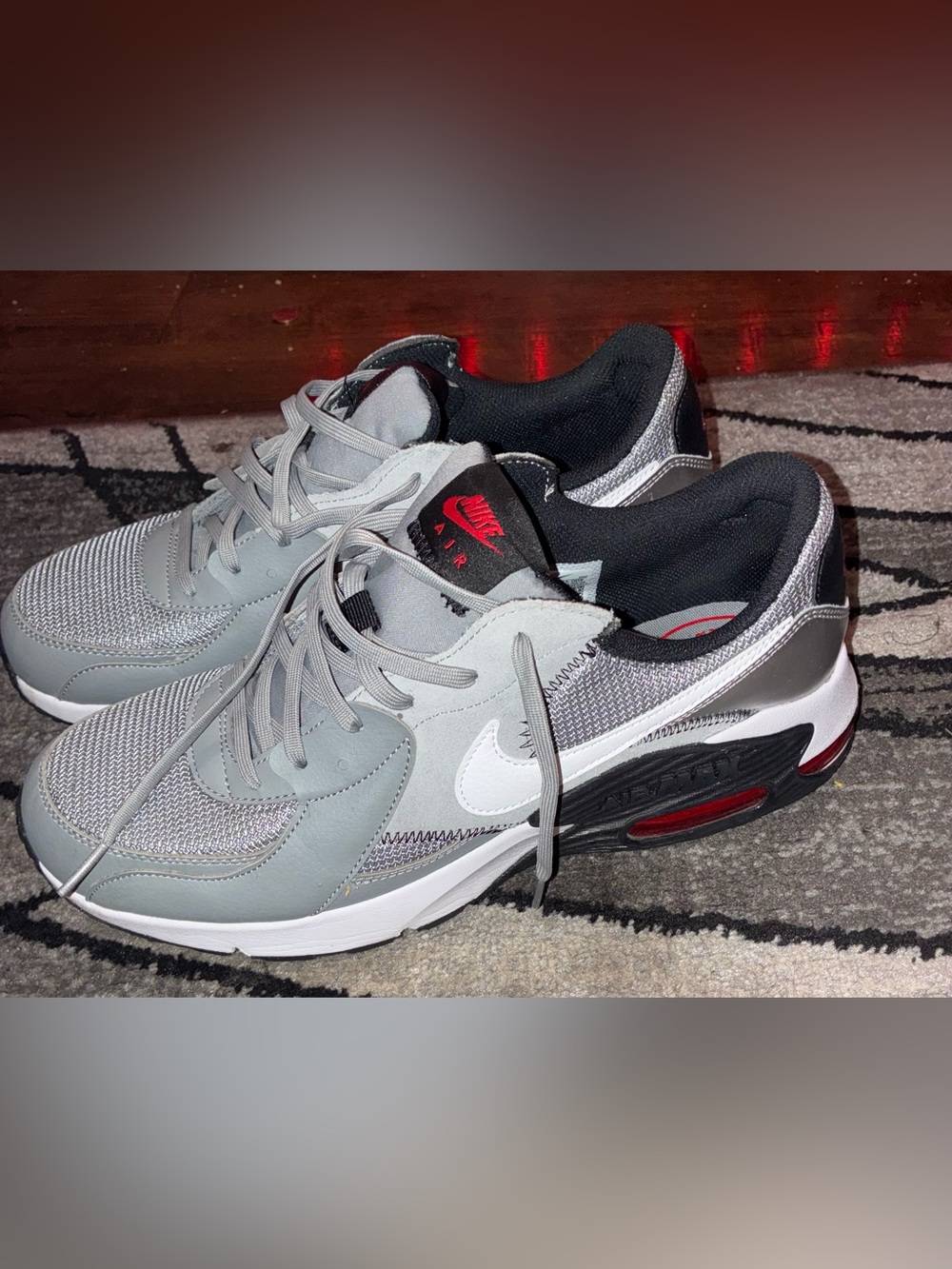Nike Men’s Grey, Black & White Air Max